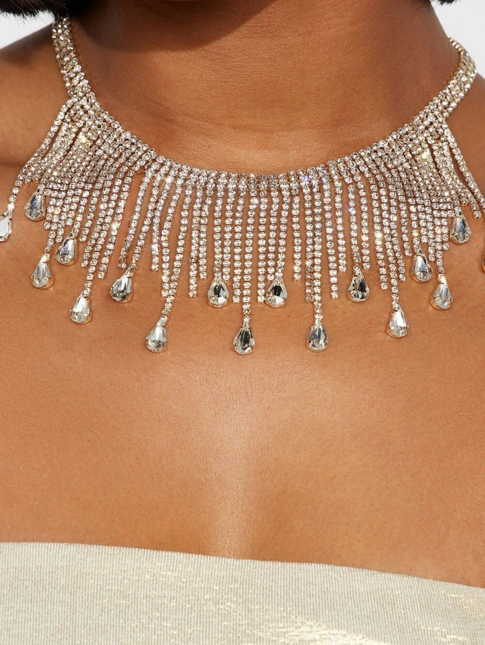Fashion Nova Draped Choker Rhinestone Chain Necklace - Gold